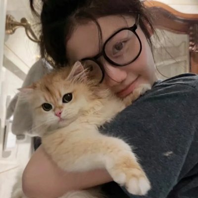 金鳞化凤报母恩